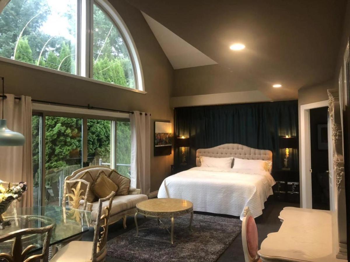 Cedar Manor Bed&Breakfast Pitt Meadows Bagian luar foto